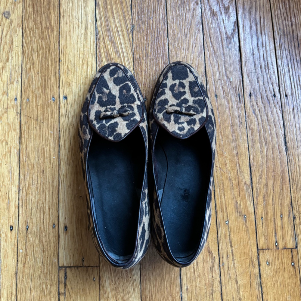 Stuart Weitzman cheetah flat